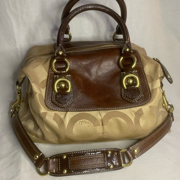 Authentic Vintage Coach Satchel Purse w/handles & removable...